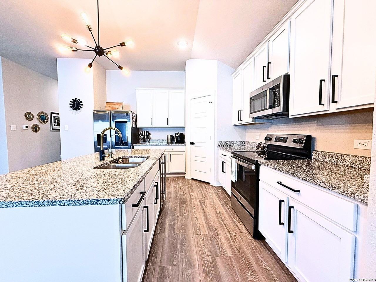 2018 Reserve Way - Photo 6 of 16