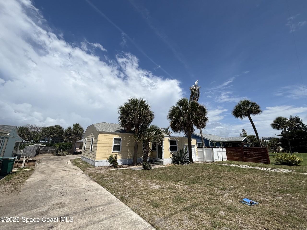 1320 S Atlantic Ave - Photo 5 of 19
