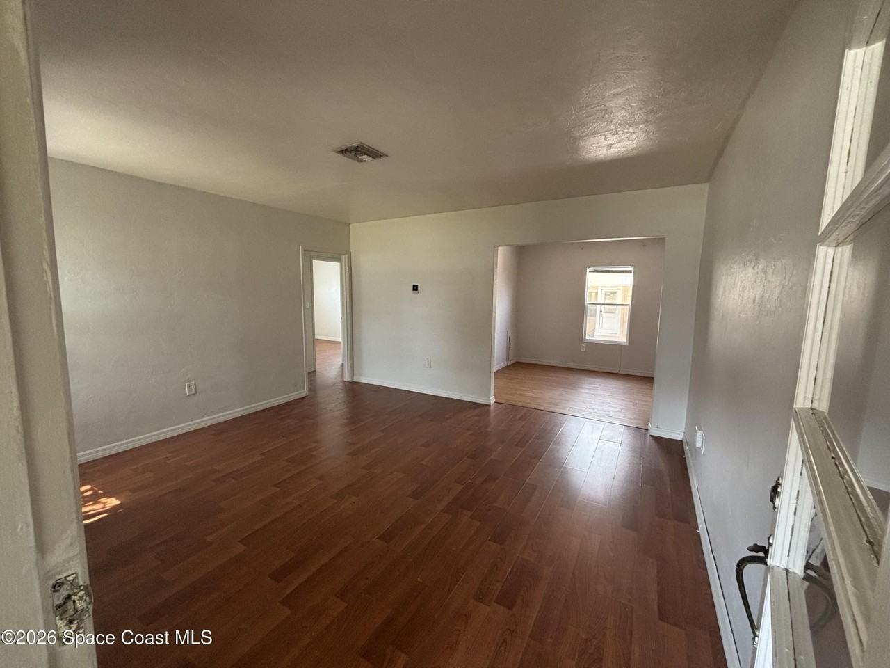 1320 S Atlantic Ave - Photo 7 of 19