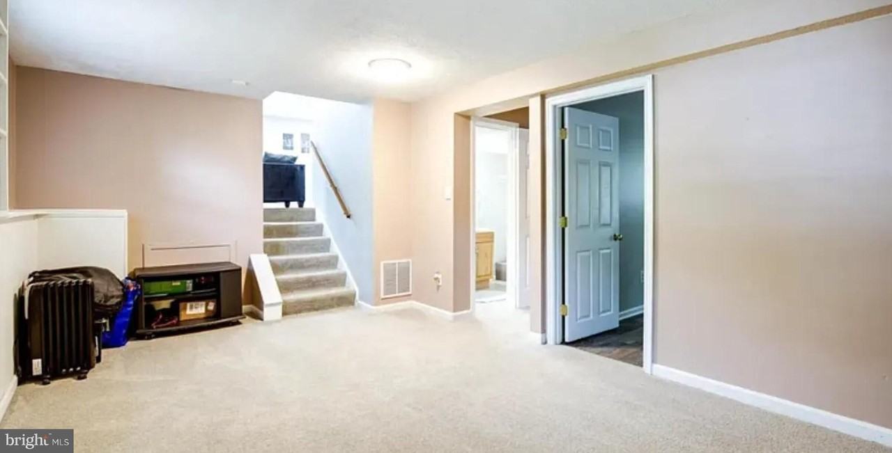 15337 Edgehill Dr - Photo 7 of 22