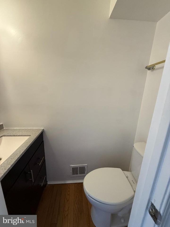 12224 Allspice Ct - Photo 6 of 15