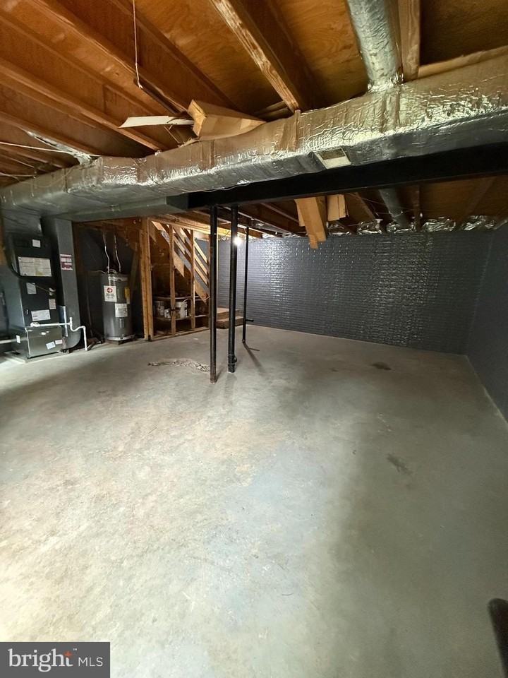 12224 Allspice Ct - Photo 7 of 15