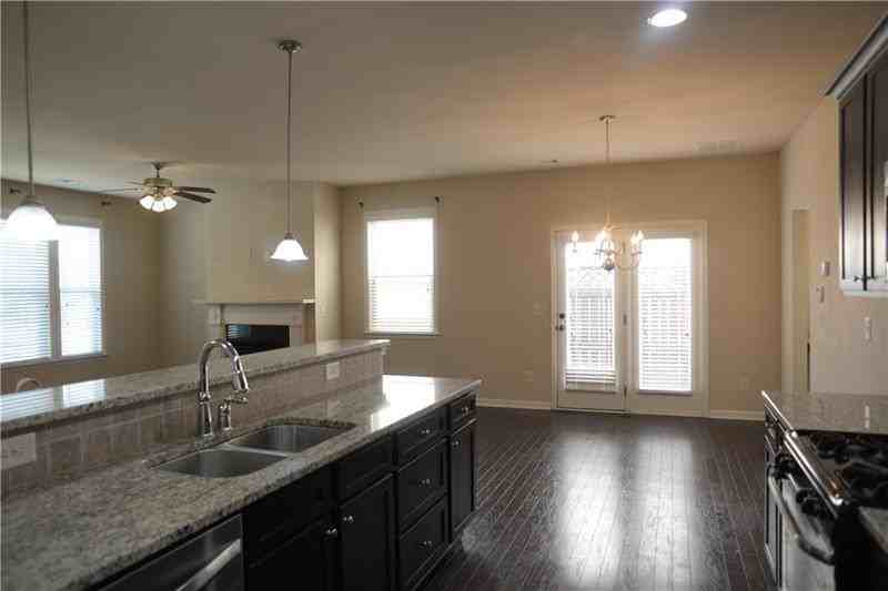 776 Village Field Ct #1 - Photo 3 of 34