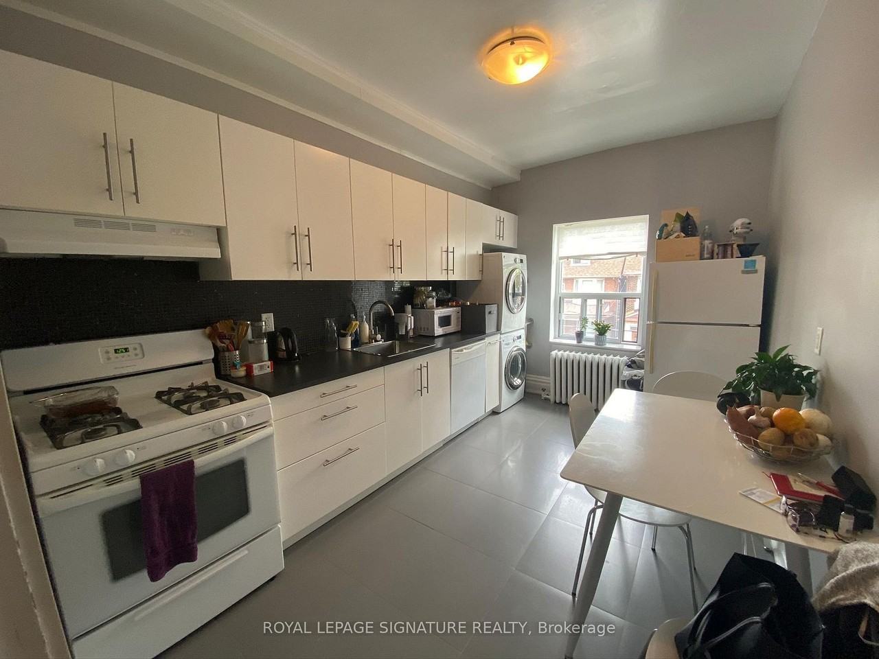 172 Beatrice Street #3 - Photo 5 of 11