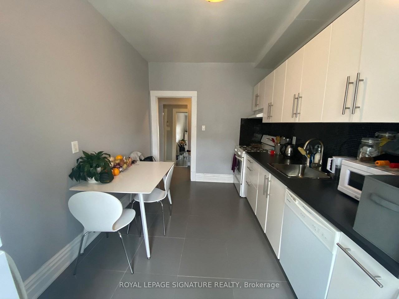 172 Beatrice Street #3 - Photo 6 of 11