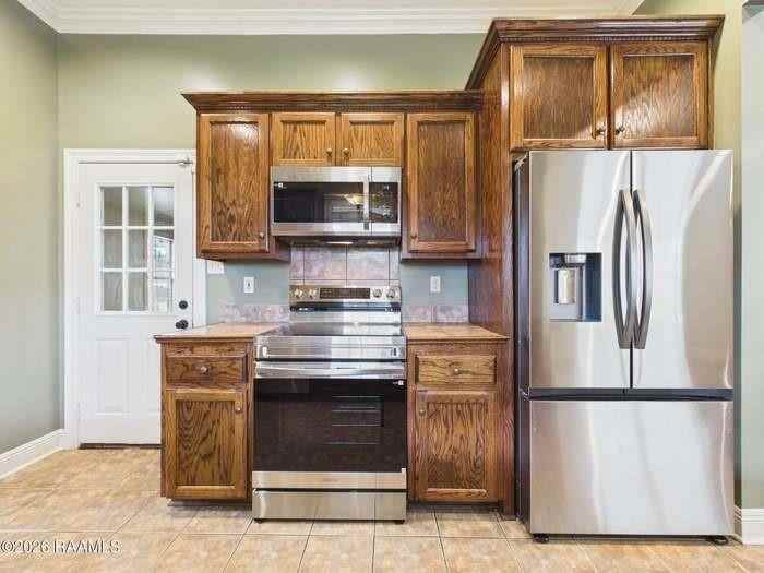 431 Chemin Metairie Rd - Photo 3 of 20