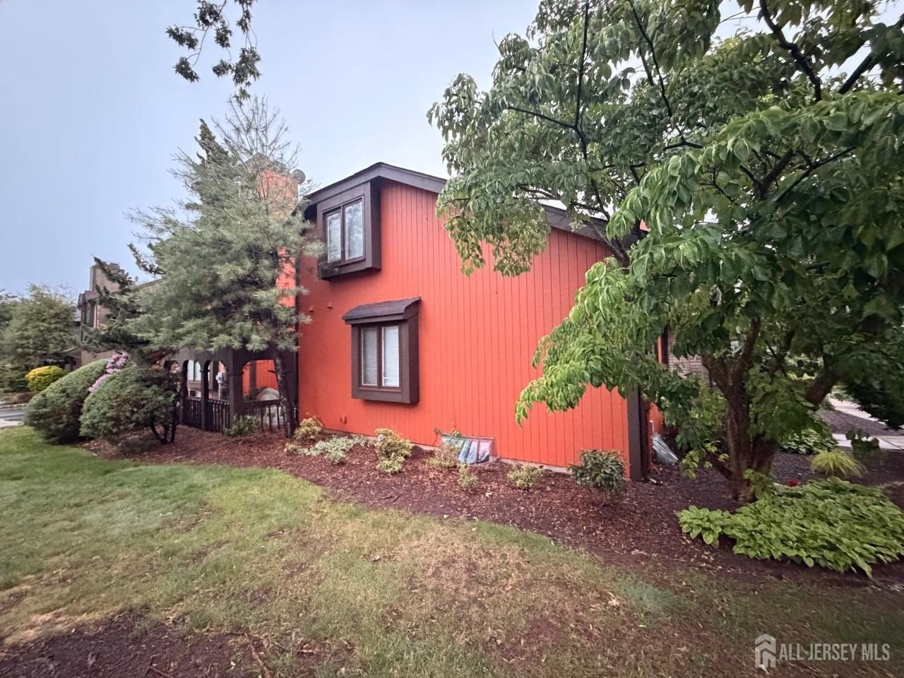 100 Riverbend Dr - Photo 4 of 26