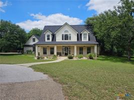 featured image of 1060 Great Oaks