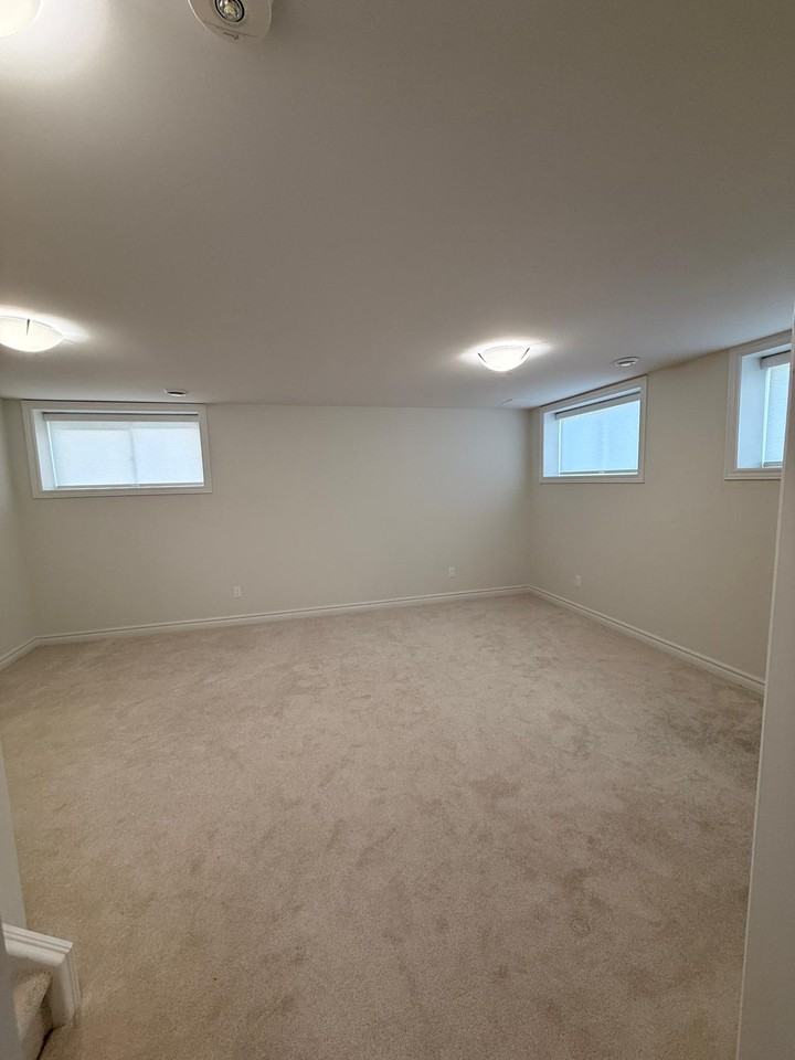 35 Douglas Brown Way - Photo 7 of 10