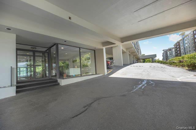 1120 Warburton Ave - Photo 3 of 23