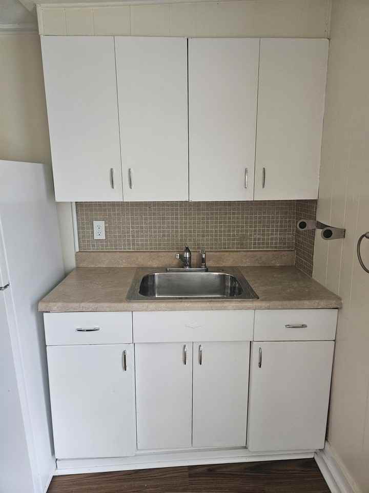 36 E Main St #4 - Photo 4 of 11