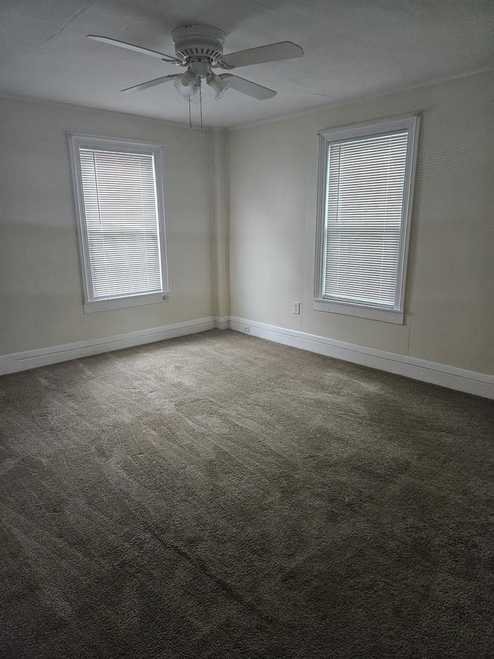 36 E Main St #4 - Photo 6 of 11