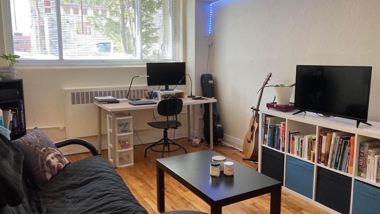 3760 Av Saint-Kevin #17 - Photo 5 of 10