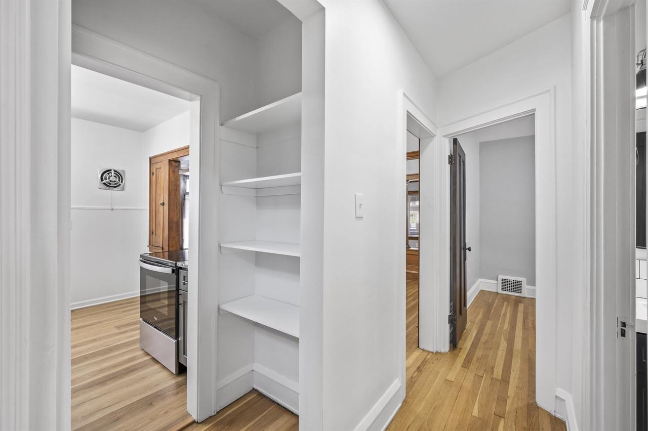 11408 Headley Ave #1 - Photo 6 of 35