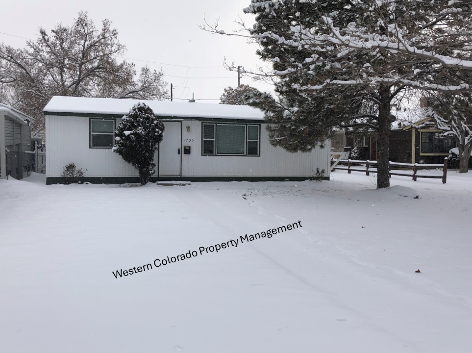 1735 Glenwood Ave #1 - Photo 4 of 10