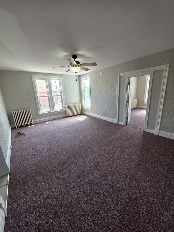 14 W 26th St Uppr - Photo 2 of 12
