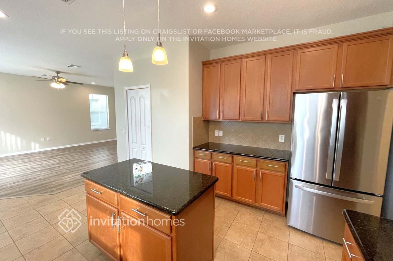 4053 Huntingdale Ct - Photo 4 of 16