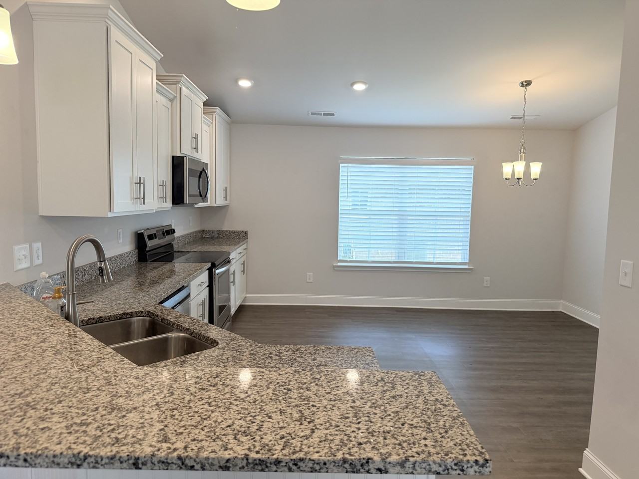 214 Alonzo Toney Dr #1 - Photo 5 of 21