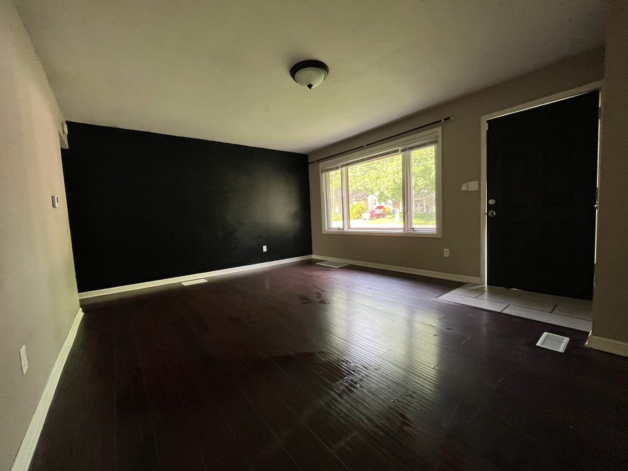 7208 Sw 16th St #1 - Photo 4 of 11