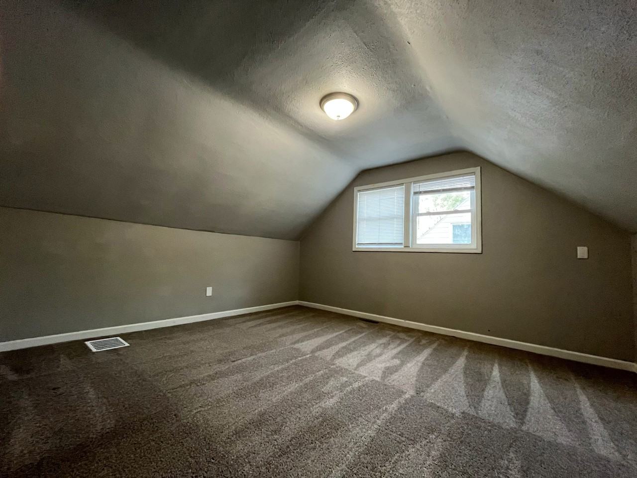 7208 Sw 16th St #1 - Photo 7 of 11