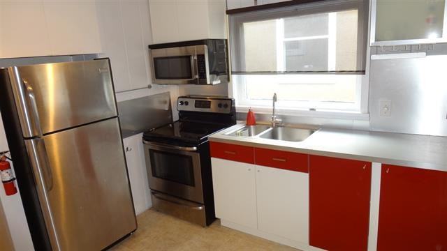 Bonnie Doon Main-floor - Photo 2 of 17