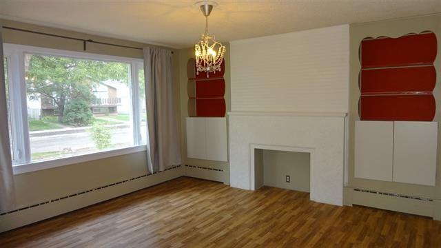 Bonnie Doon Main-floor - Photo 5 of 17