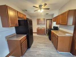featured image of 362 Locust Ave Fl 2 #2