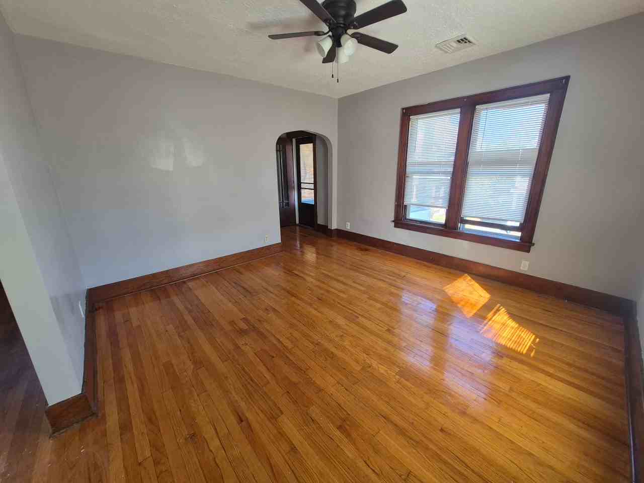 362 Locust Ave Fl 2 #2 - Photo 2 of 13