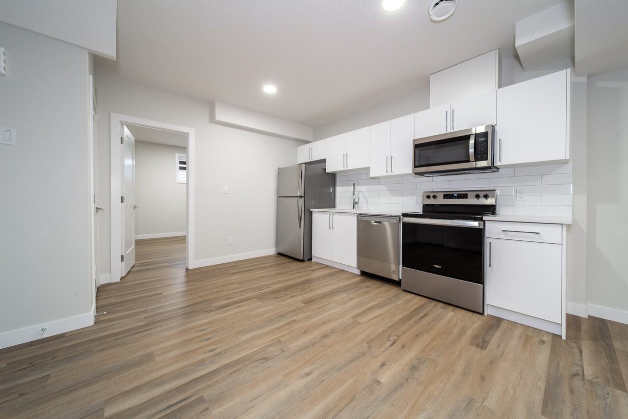 106-B Penn Place - Photo 4 of 11