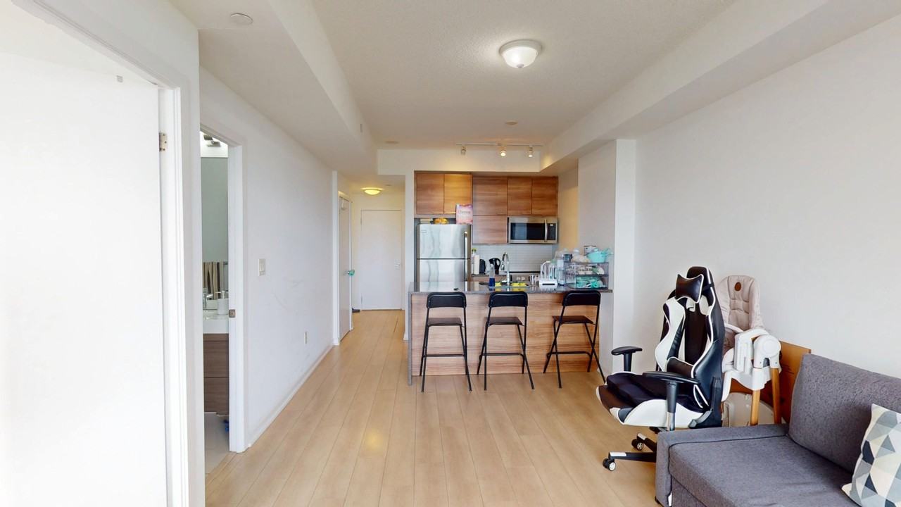 66 Forest Manor Rd - Photo 7 of 28