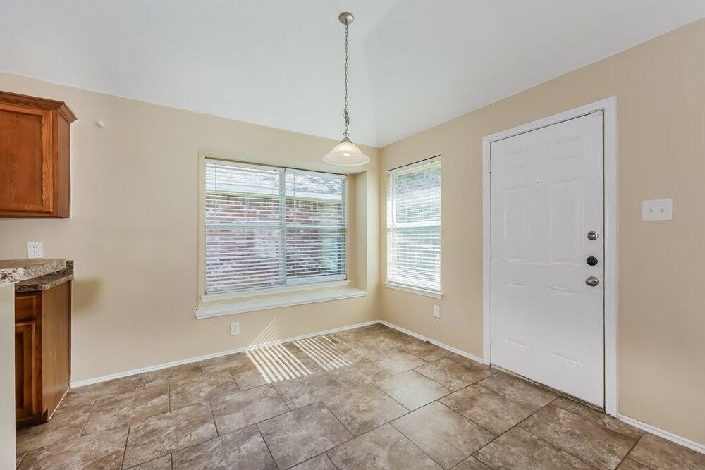7312 Sierra Way - Photo 7 of 16