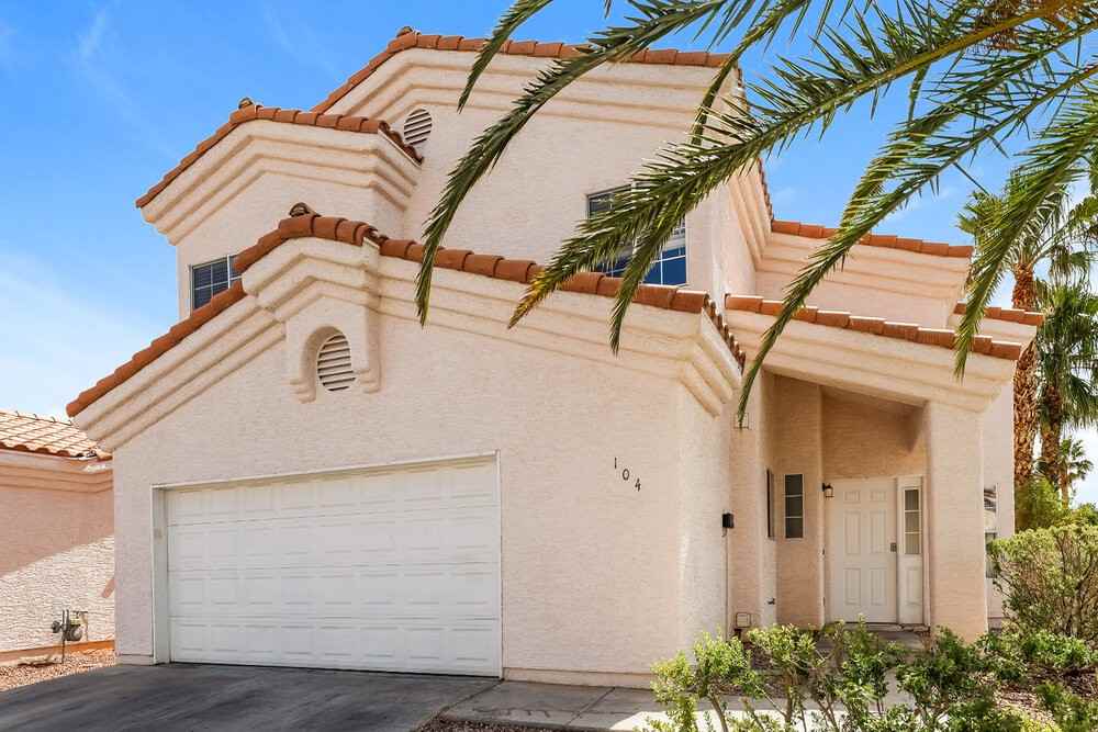 104 Escada Ln - Photo 4 of 17