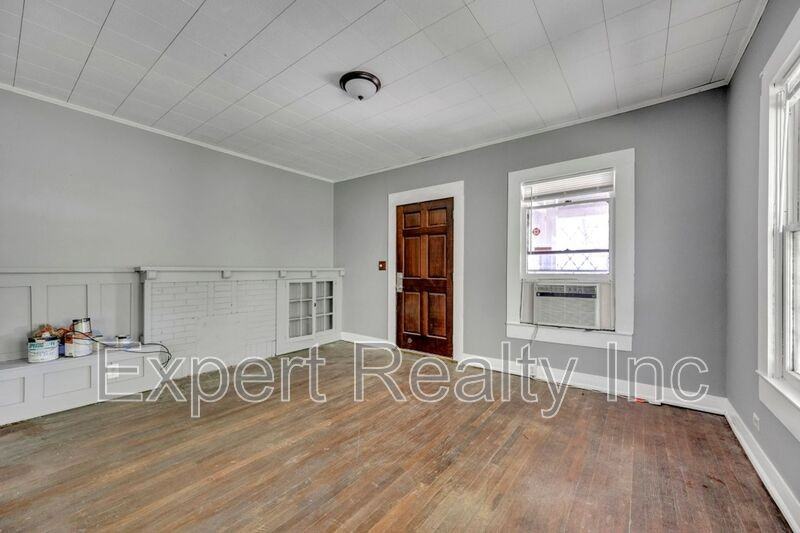 608 5th Ave - Photo 3 of 22