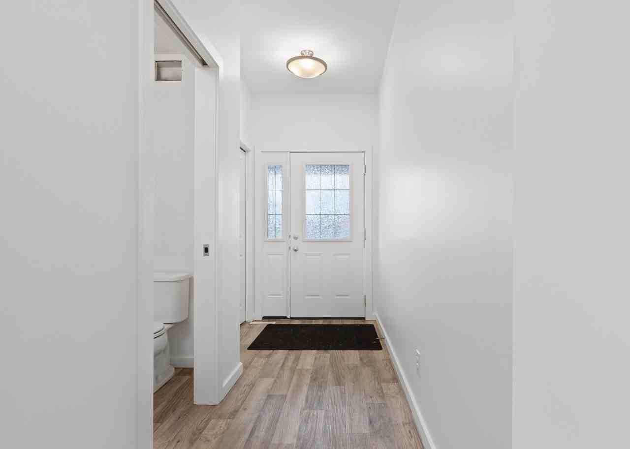 63 Rowntree Avenue - Photo 6 of 29