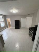 featured image of 172 Glen St