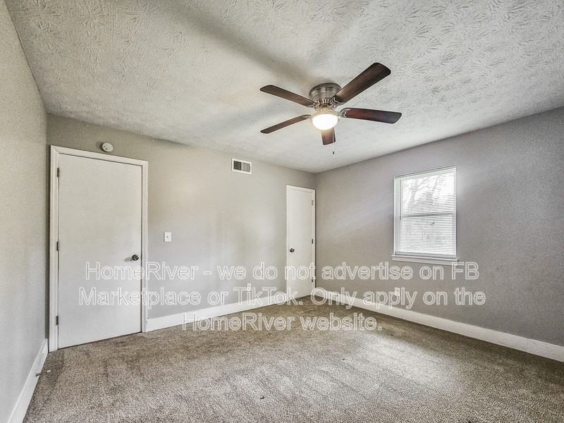 3006 Stanton Rd Se - Photo 7 of 23