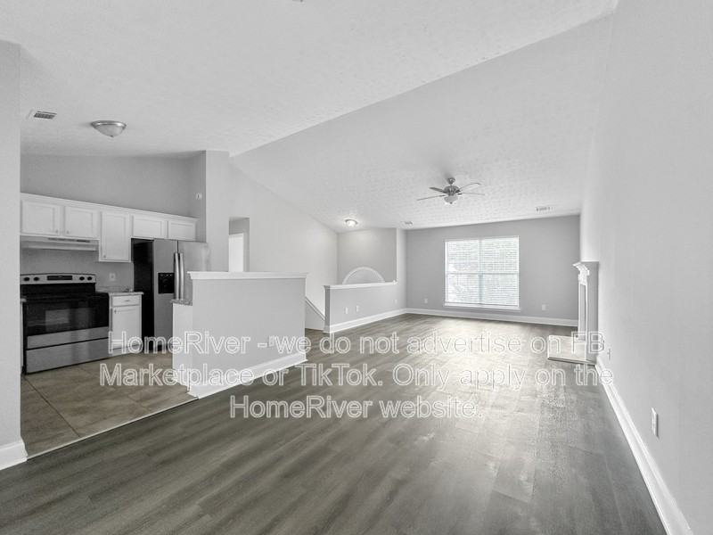 5087 Limerick Ln - Photo 6 of 28