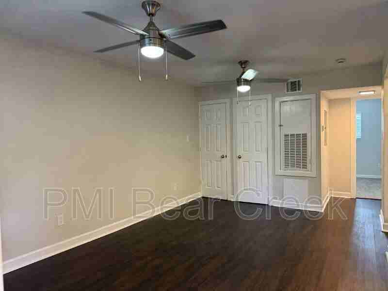 1824 Thonig Rd #10 - Photo 2 of 19