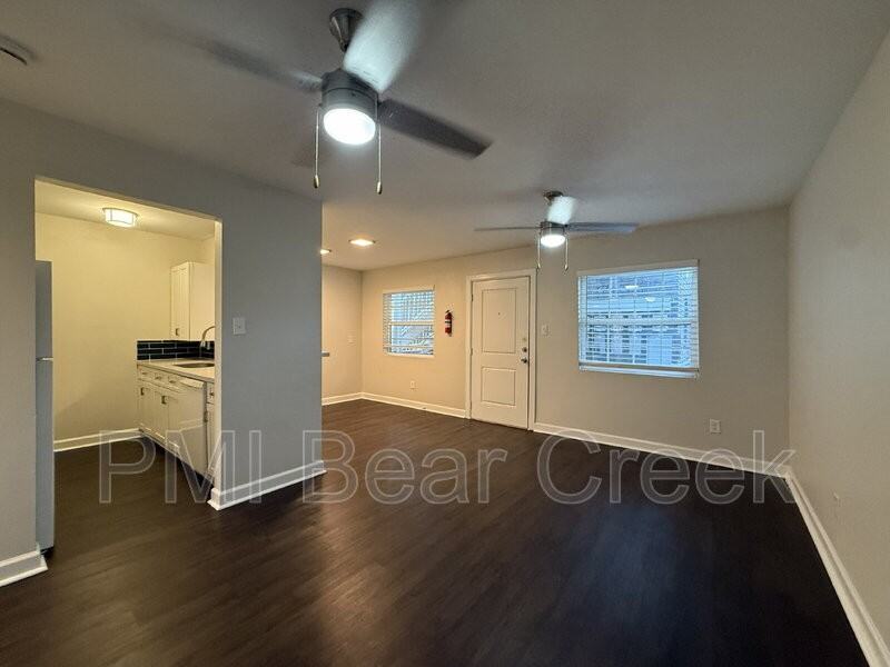 1824 Thonig Rd #10 - Photo 4 of 19