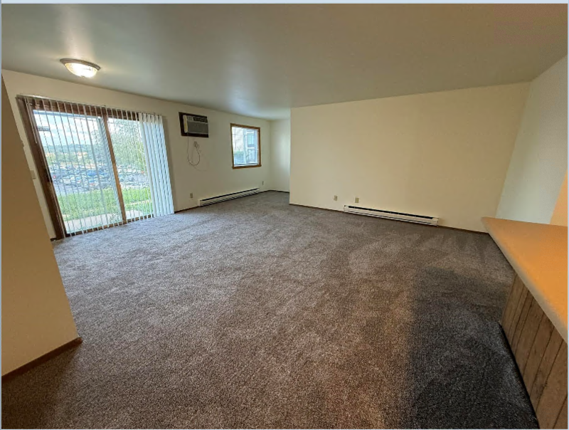2222 Independence Ln #18 - Photo 4 of 13