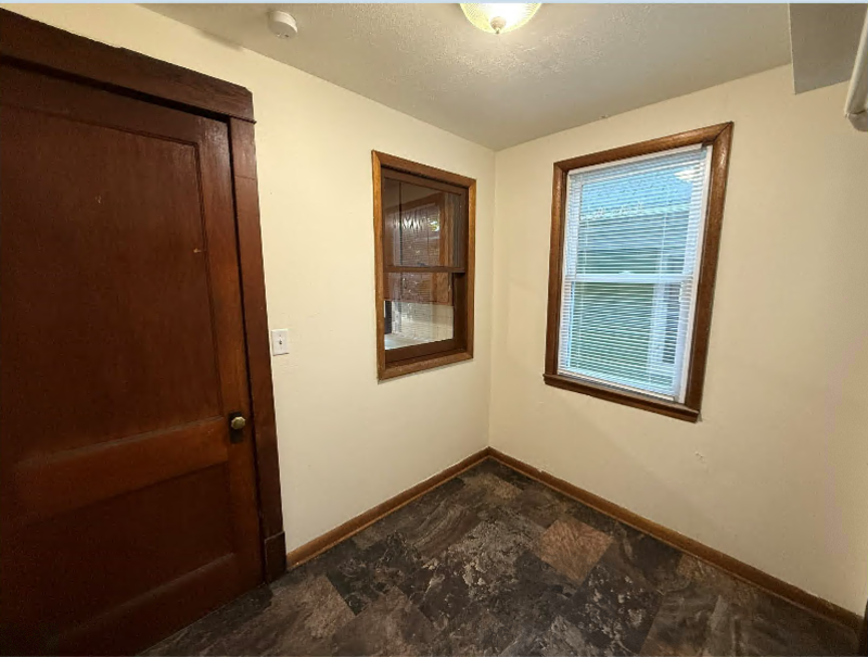 1975 E Washington Ave #1BBACK - Photo 3 of 16