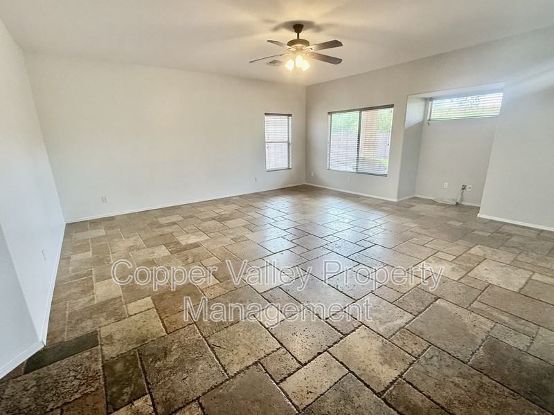 34308 N 26th Ave - Photo 5 of 30