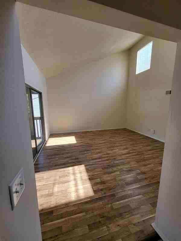 3333 E 113th Ter #B - Photo 3 of 14