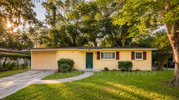 featured image of 4503 Melvin Cir W