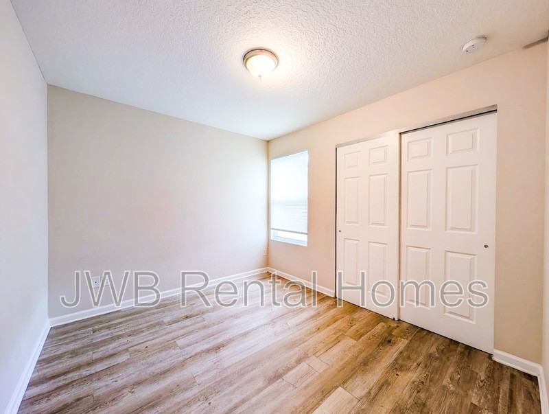 8460 Mcgirts Village Ln - Photo 7 of 18