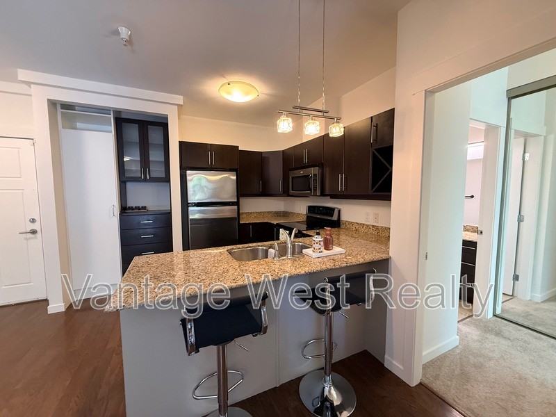 1901 Kane Rd - Photo 4 of 19