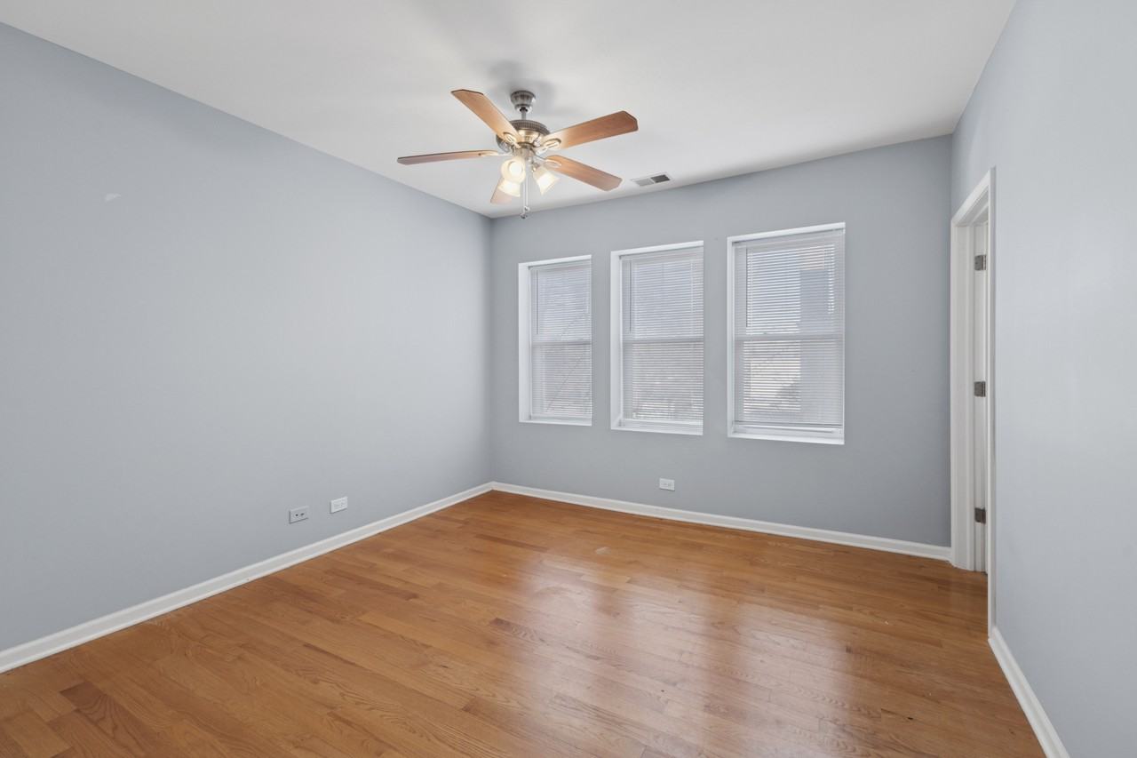 9222 S Laflin St - Photo 7 of 7