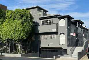 821 S Gramercy, Los Angeles - Photo 1 of 1