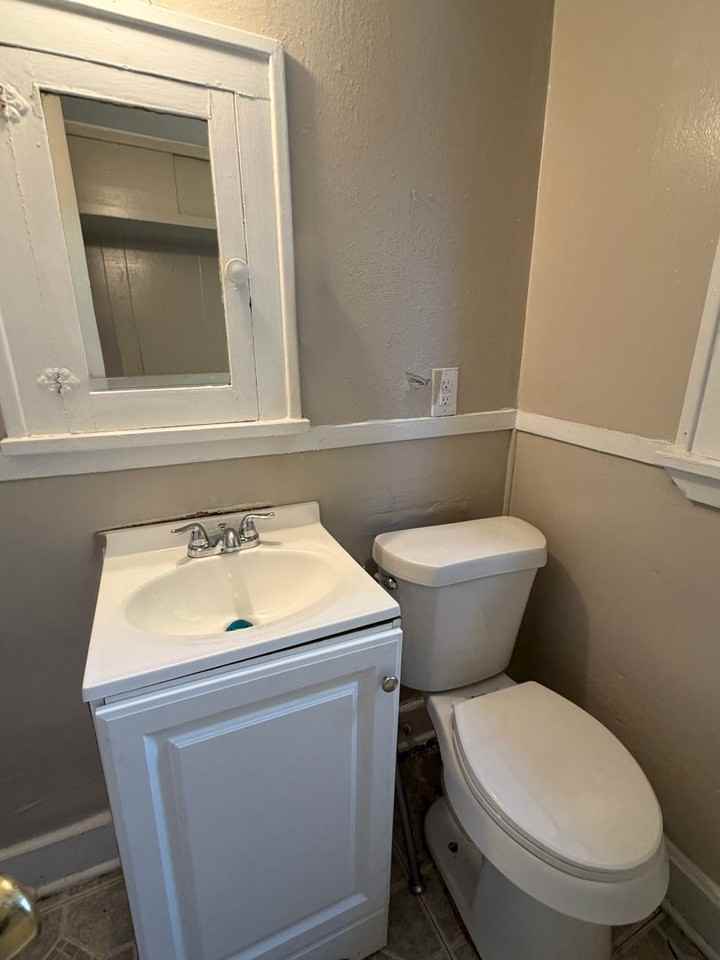 3553 W College St - Photo 6 of 6