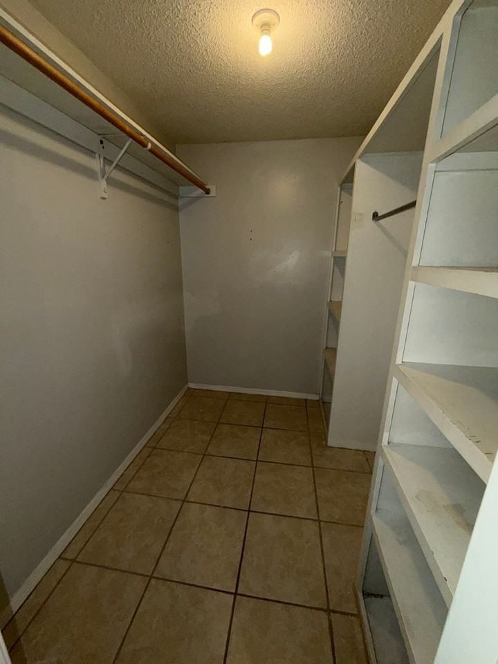 8418 Bottlebrush Ct - Photo 3 of 13